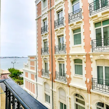 Duplex Chroma - Welkeys Apartment *